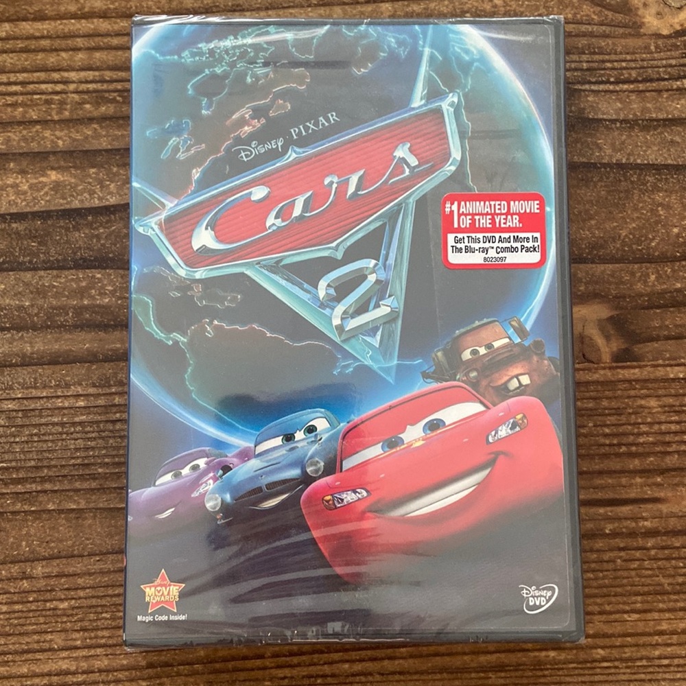 Disney Pixar Cars 2 Blu-Ray + DVD combo pack